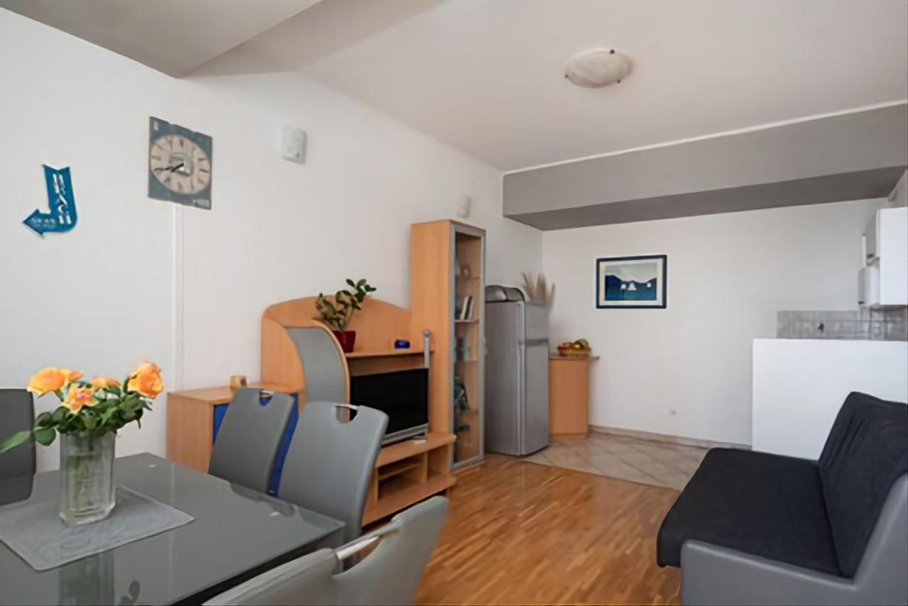 Marinero Apartment Krilo Luaran gambar