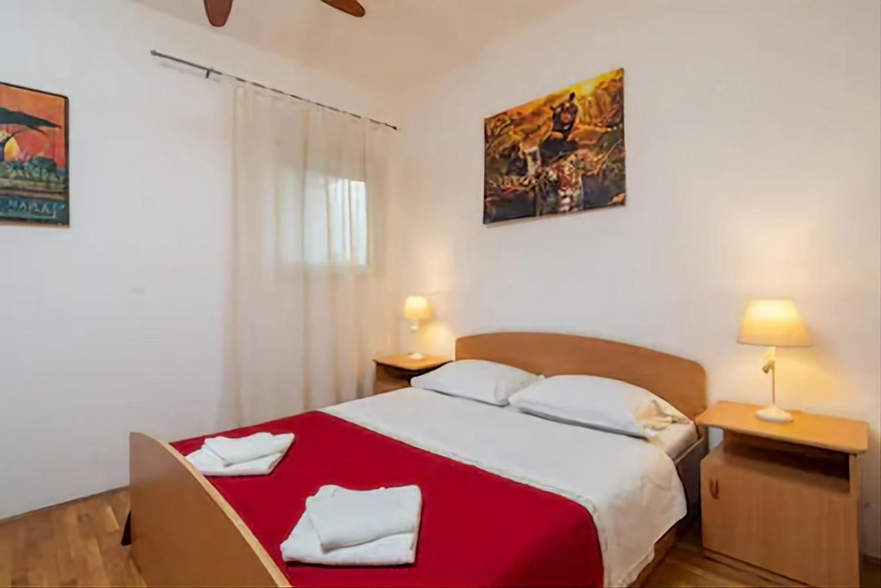 Marinero Apartment Krilo Luaran gambar